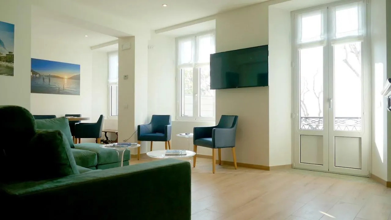 La Casa Sul Lago Lecco 0*,